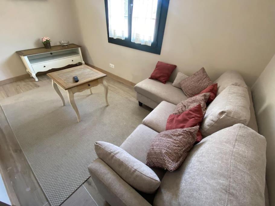 Casa En Montealegre Reformada Y Acogedora Samano Bagian luar foto