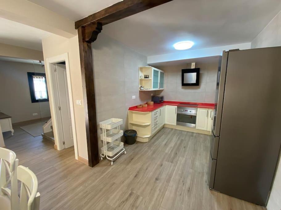Casa En Montealegre Reformada Y Acogedora Samano Bagian luar foto